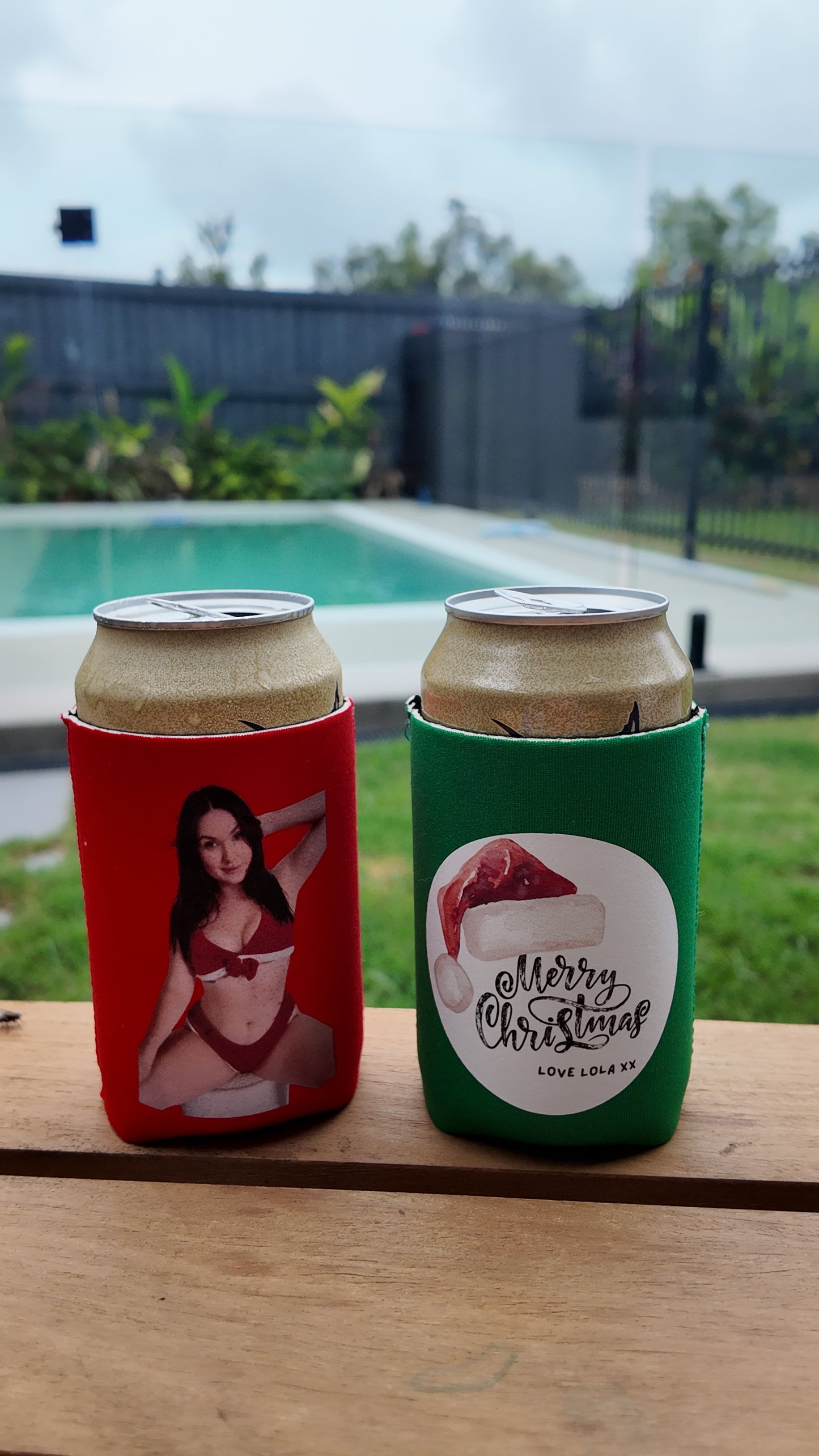 Limited Lola Christmas Drink Cooler 🍺🎄